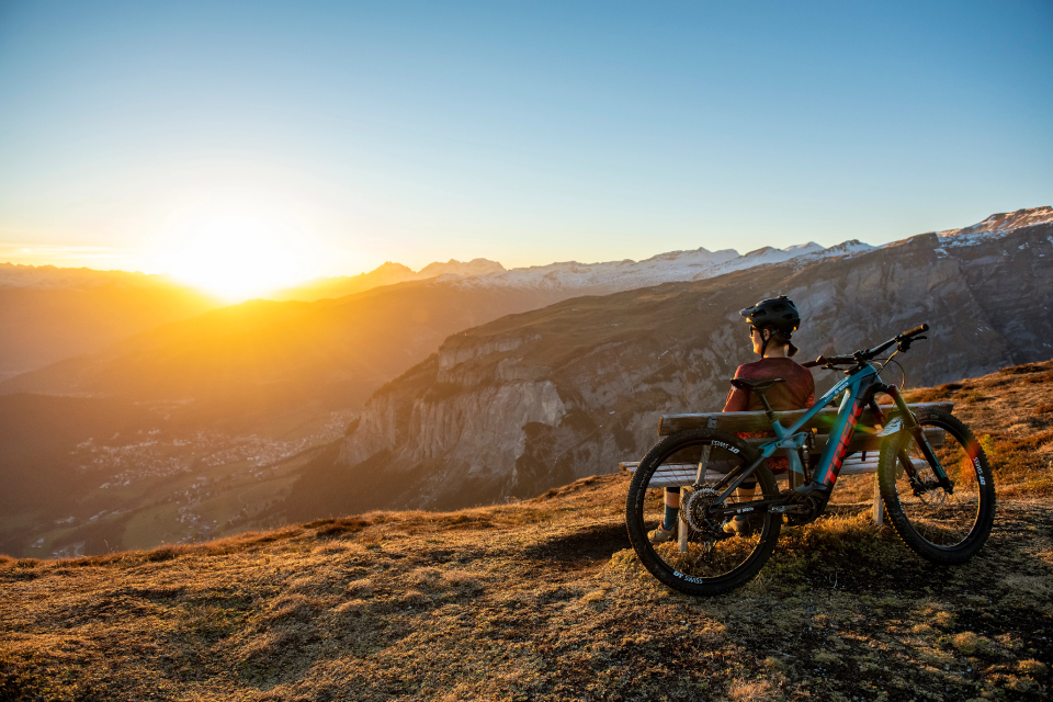 VTT à assistance électrique TREK