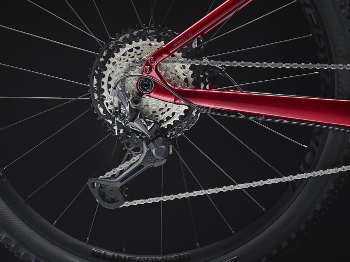 Trek Powerfly 7 EU M 29 Rage Red/Dnister Black magasin