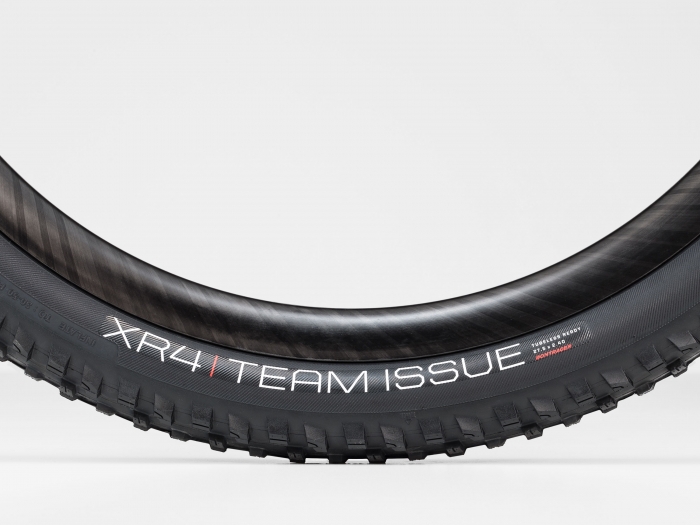 Buitenband Bontrager XR4 Team Issue 27.5 x 2.40 TL