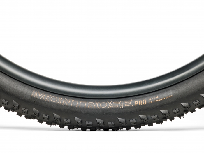 Pneu Bontrager Montrose Pro XR 27.5 x 2.4 TLR