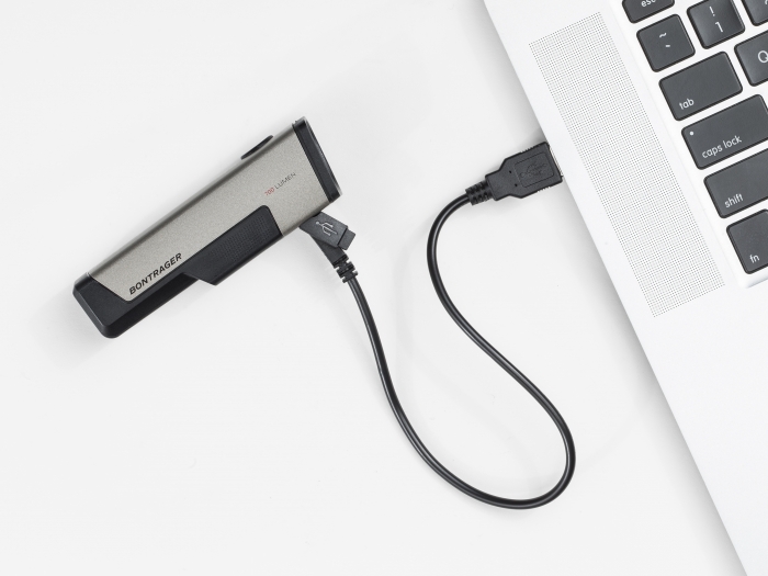 Eclairage Bontrager Ion Comp R 700 lumens