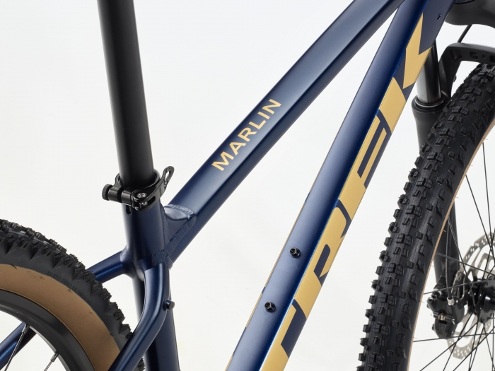 Trek Marlin 5 ML 29 Mulsanne Blue